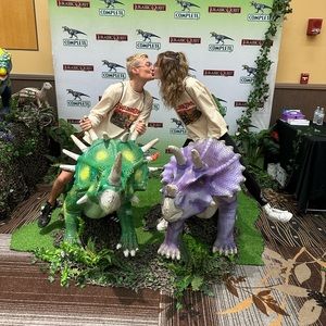 Meet your Posher, Em